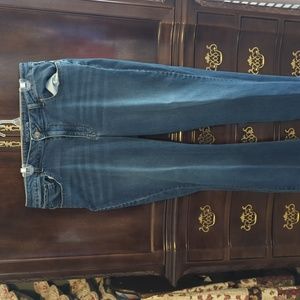 Maurices high rise curvy jeans. Women's size 18.